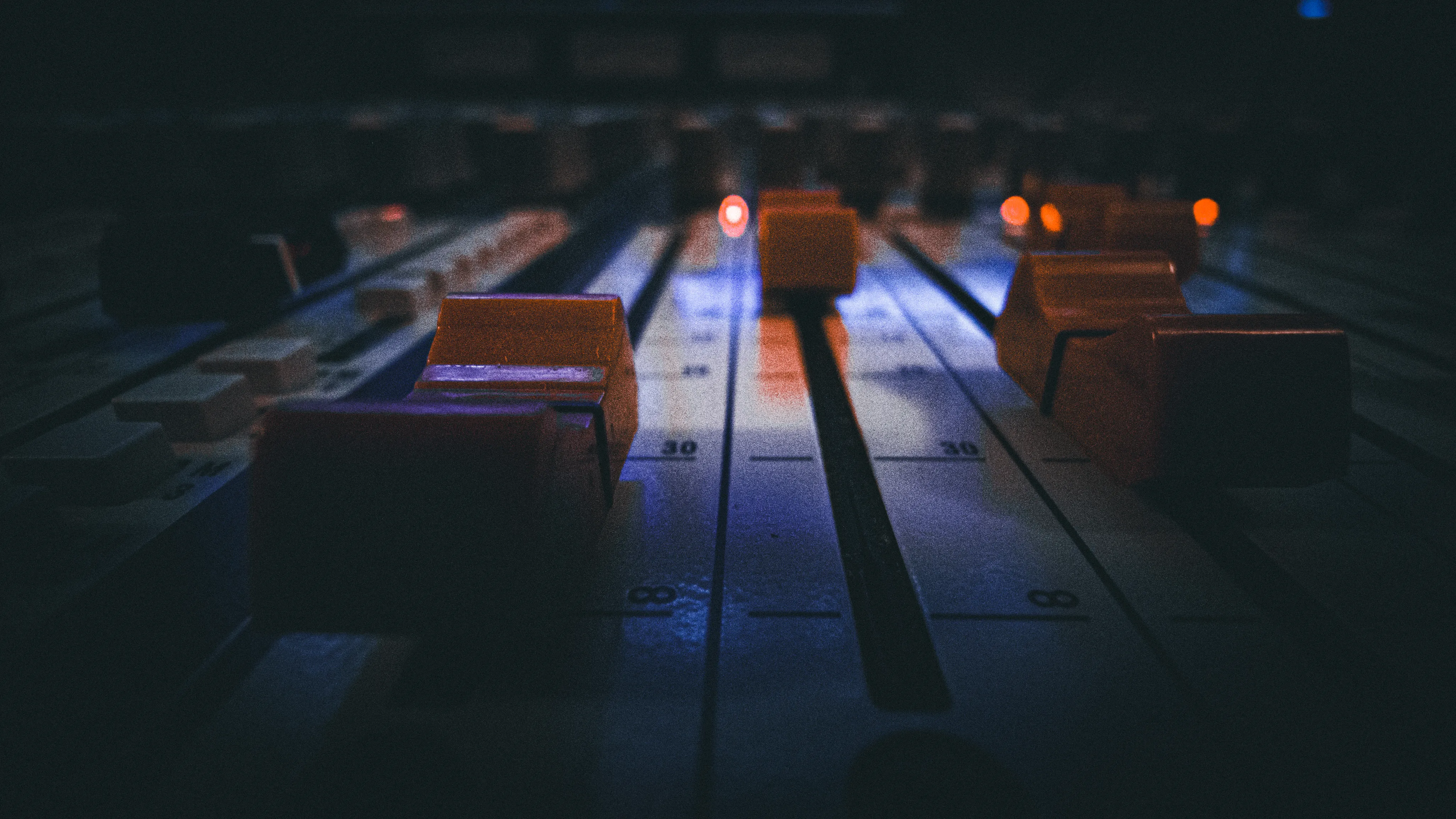Loras Production Studio — Professional Recording Console