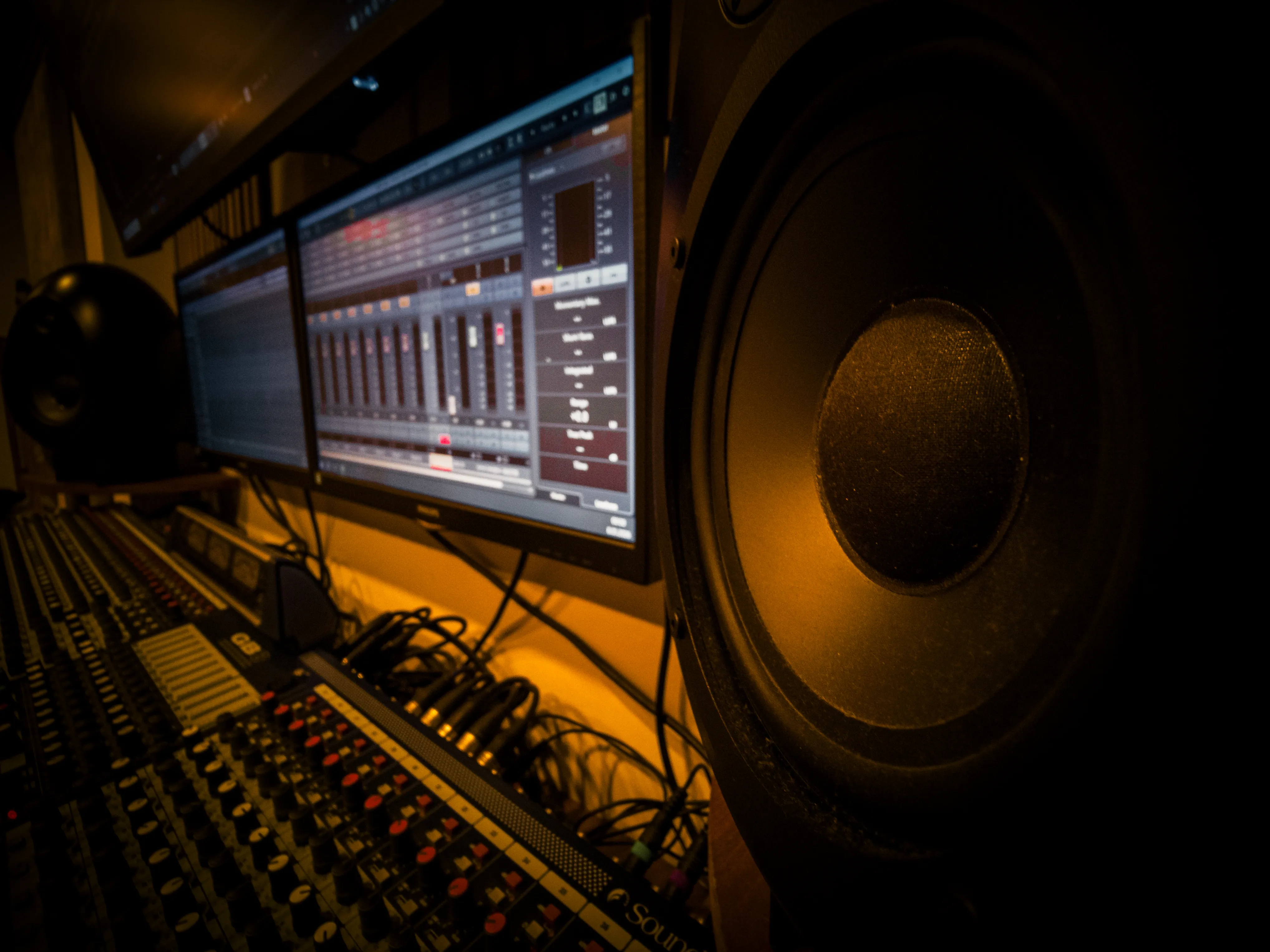 Loras Production — Control Room